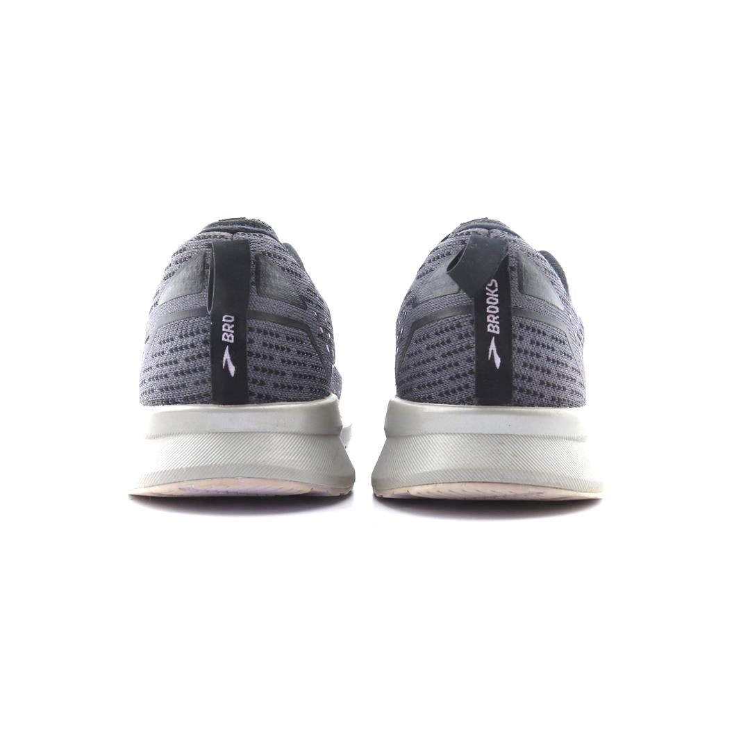 LEVITATE 3