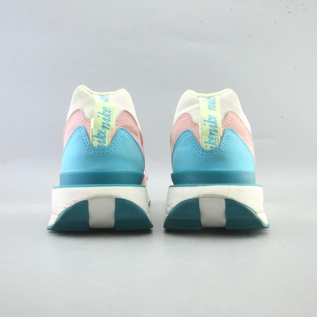 AIR MAX DAWN