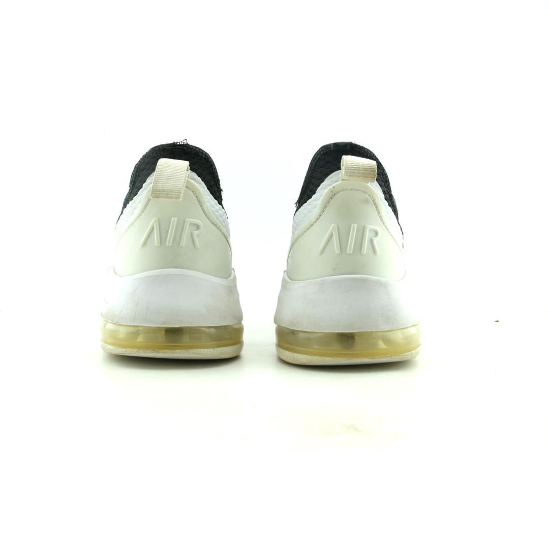 AIR MAX MOTION 2