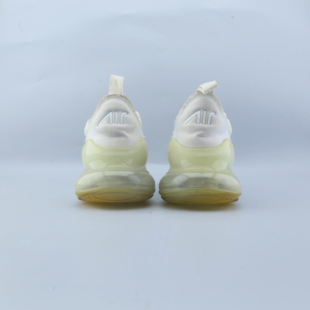 AIR MAX 270