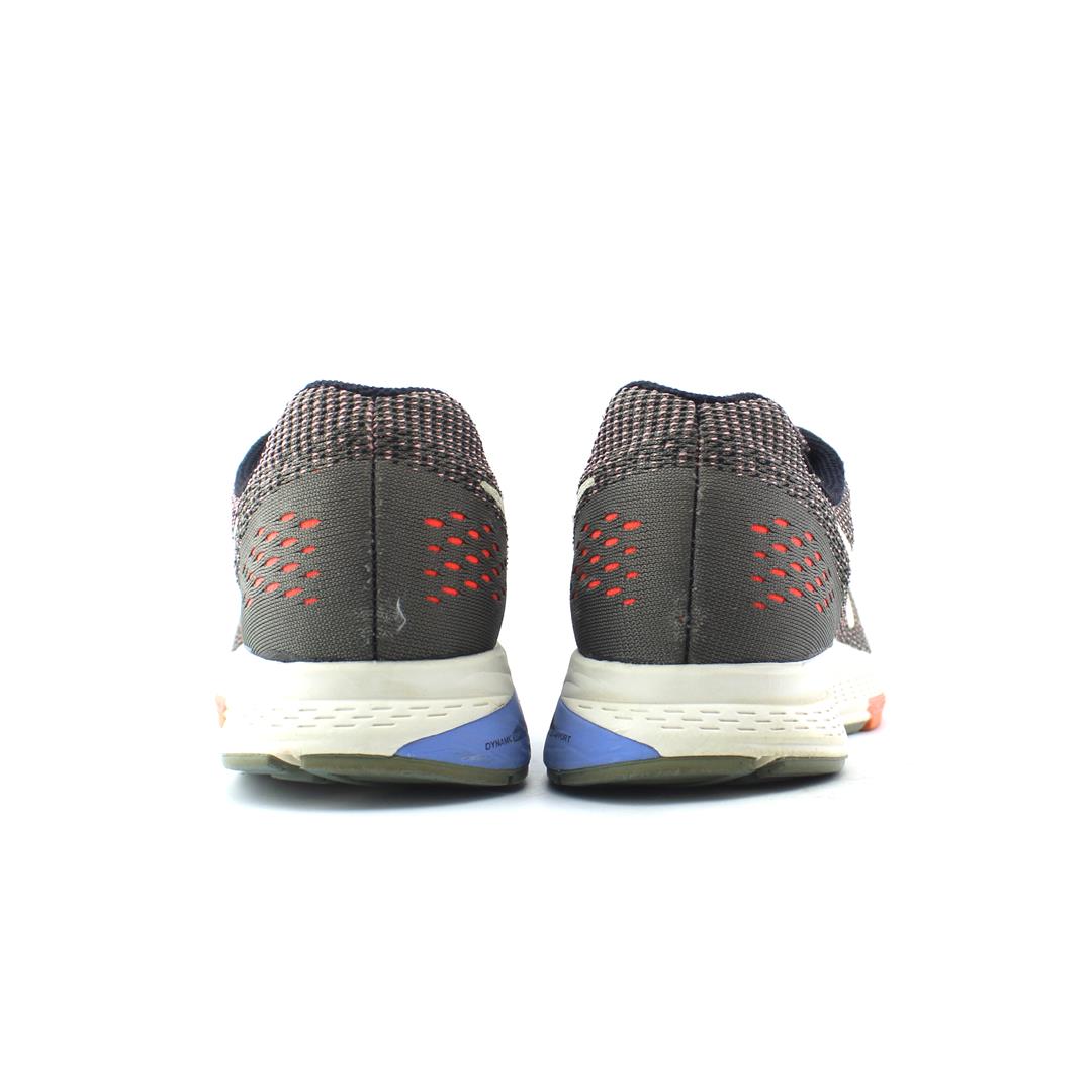 AIR ZOOM STRUCTURE 19