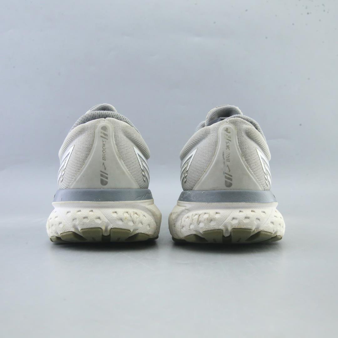 GHOST 13