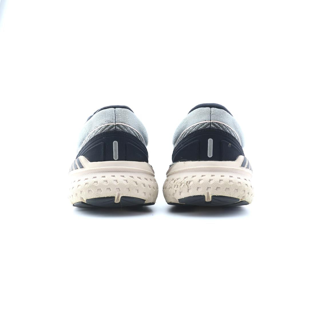 TRANSCEND 7