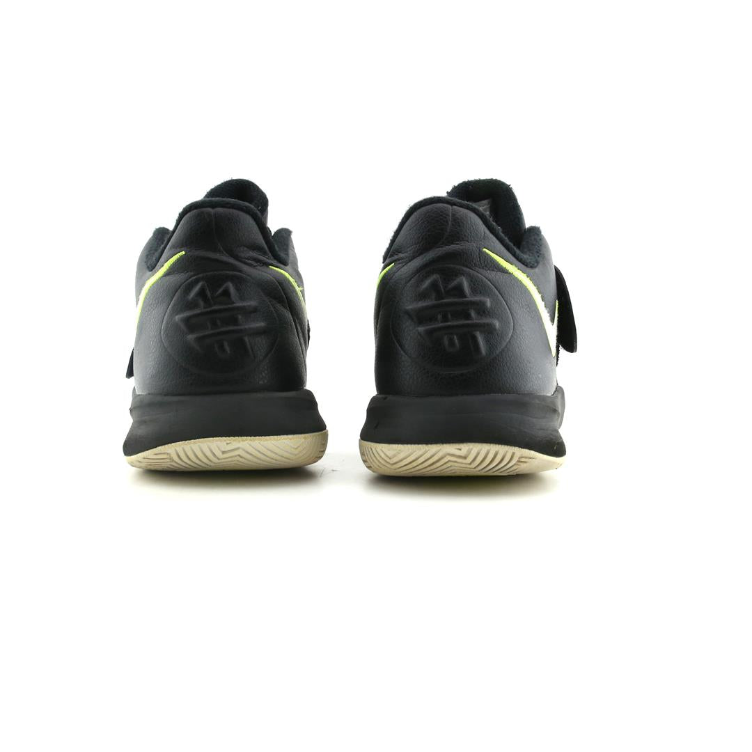 KYRIE FLYTRAP 3