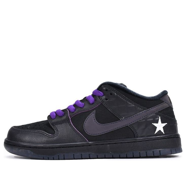 Nike Familia x Dunk Low Pro QS SB 'First Avenue' DJ1159-001 Signature Shoe