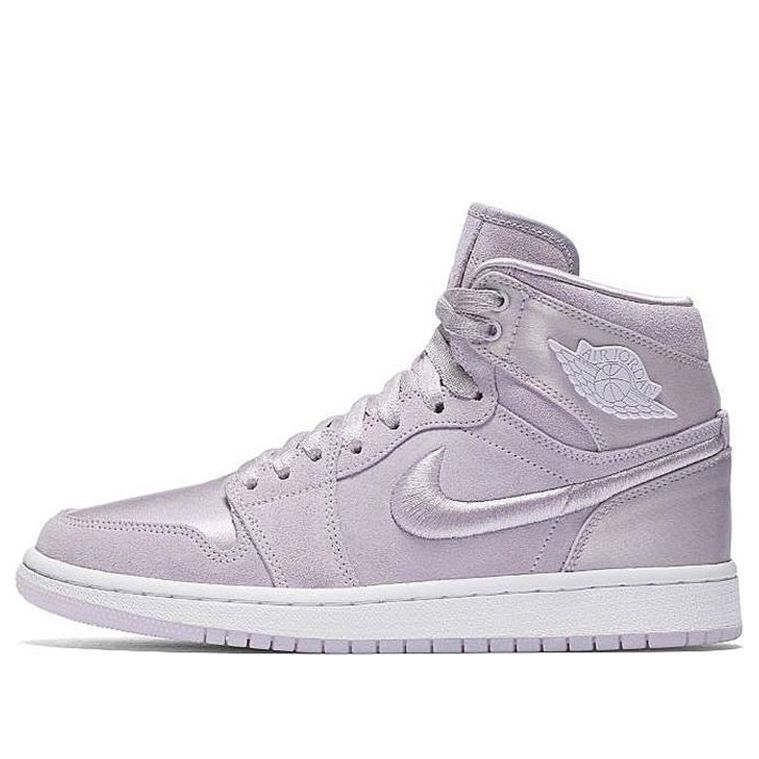 (WMNS) Air Jordan 1 Retro High 'Season of Her: Barely Grape' AO1847-545 Iconic Trainers