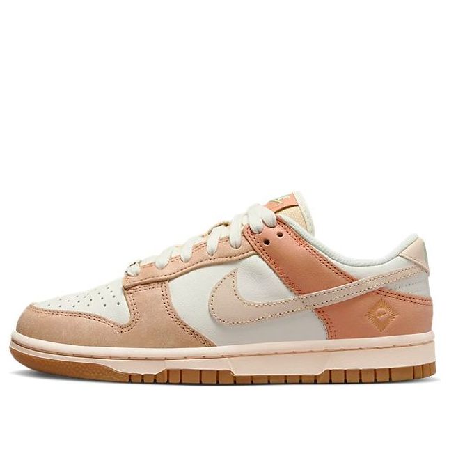 (WMNS) Nike Dunk Low SE 'Australia' FN7645-133 Iconic Trainers