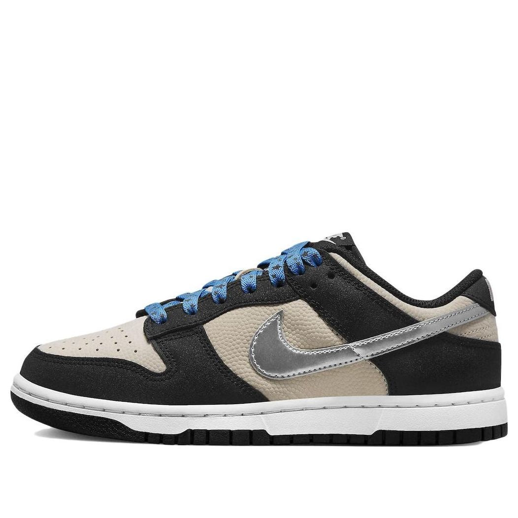 (WMNS) Nike Dunk Low 'Starry Laces' DZ4712-001 Classic Sneakers