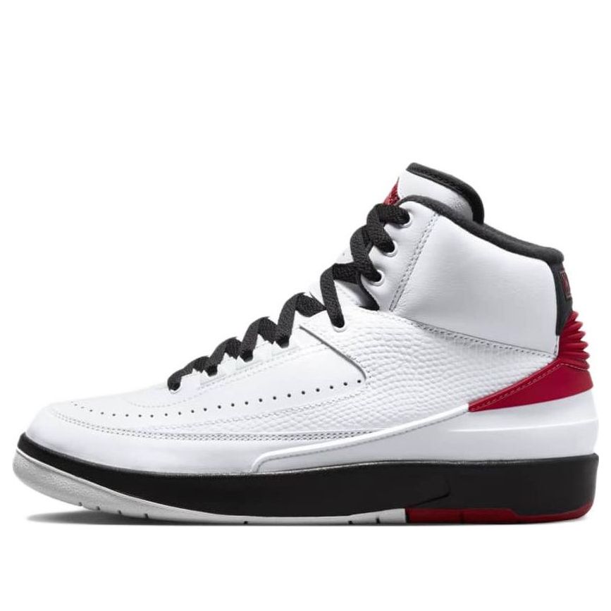 (WMNS) Air Jordan 2 Retro 'Chicago' 2022 DX4400-106 Classic Sneakers