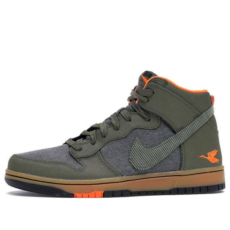 Nike Dunk Cmft Prm 'Swoosh Social Club' 705433-200 Signature Shoe