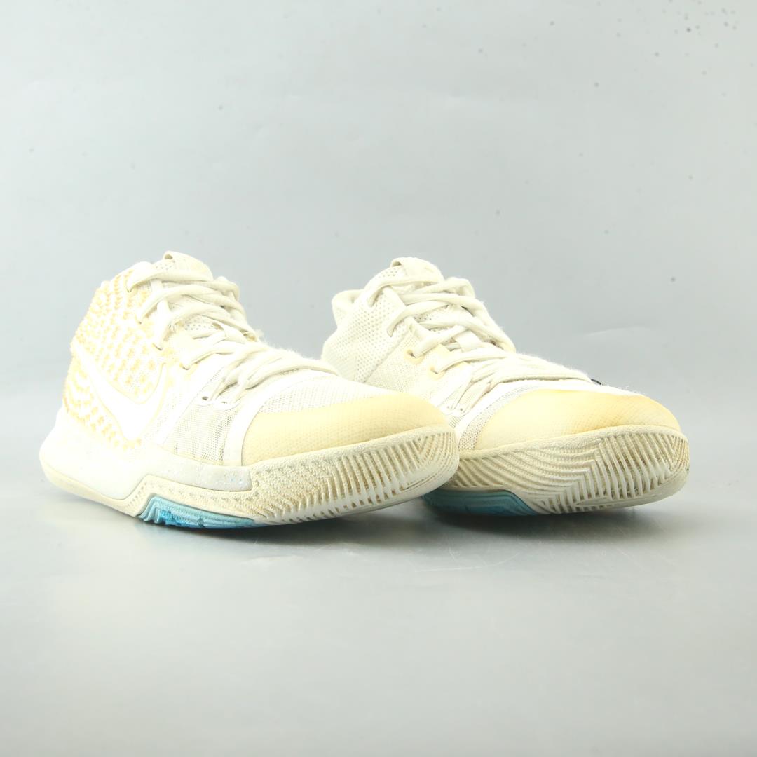 KYRIE 3