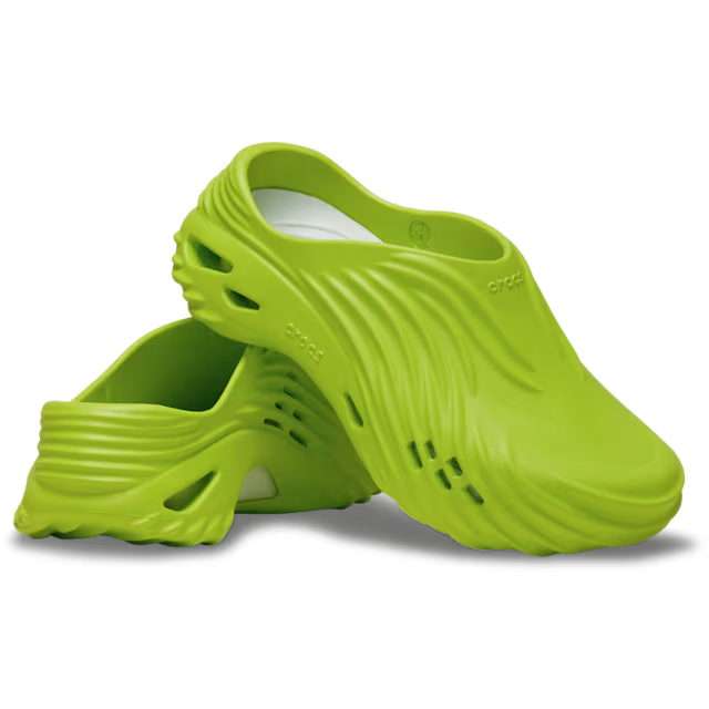 Sculpted Wave Clog