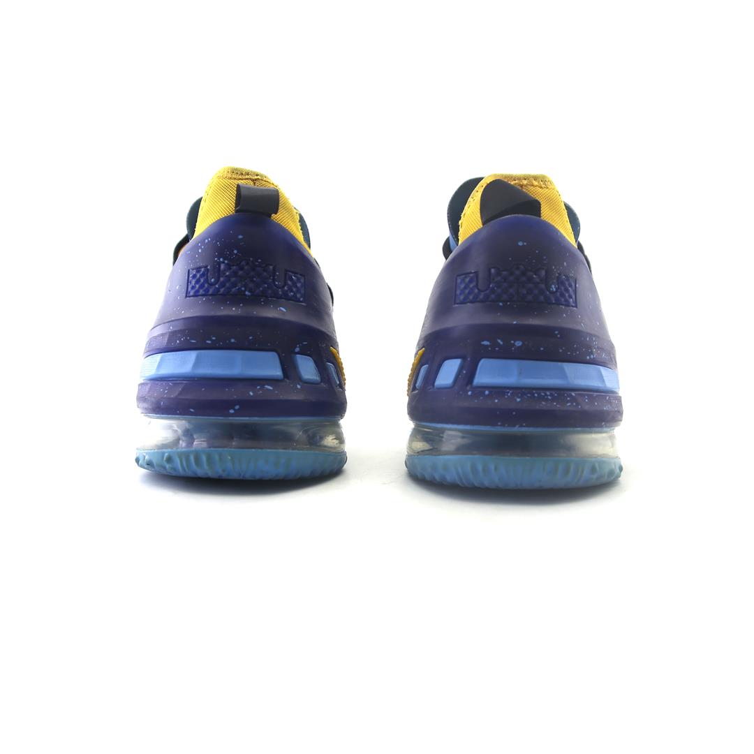 LEBRON 18