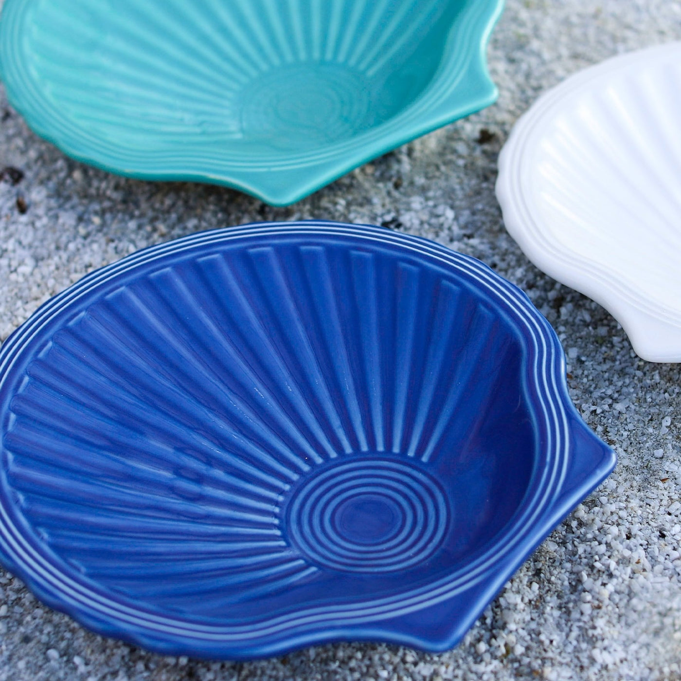 Retired Shell Shaped Plate 8 1/4 Inch