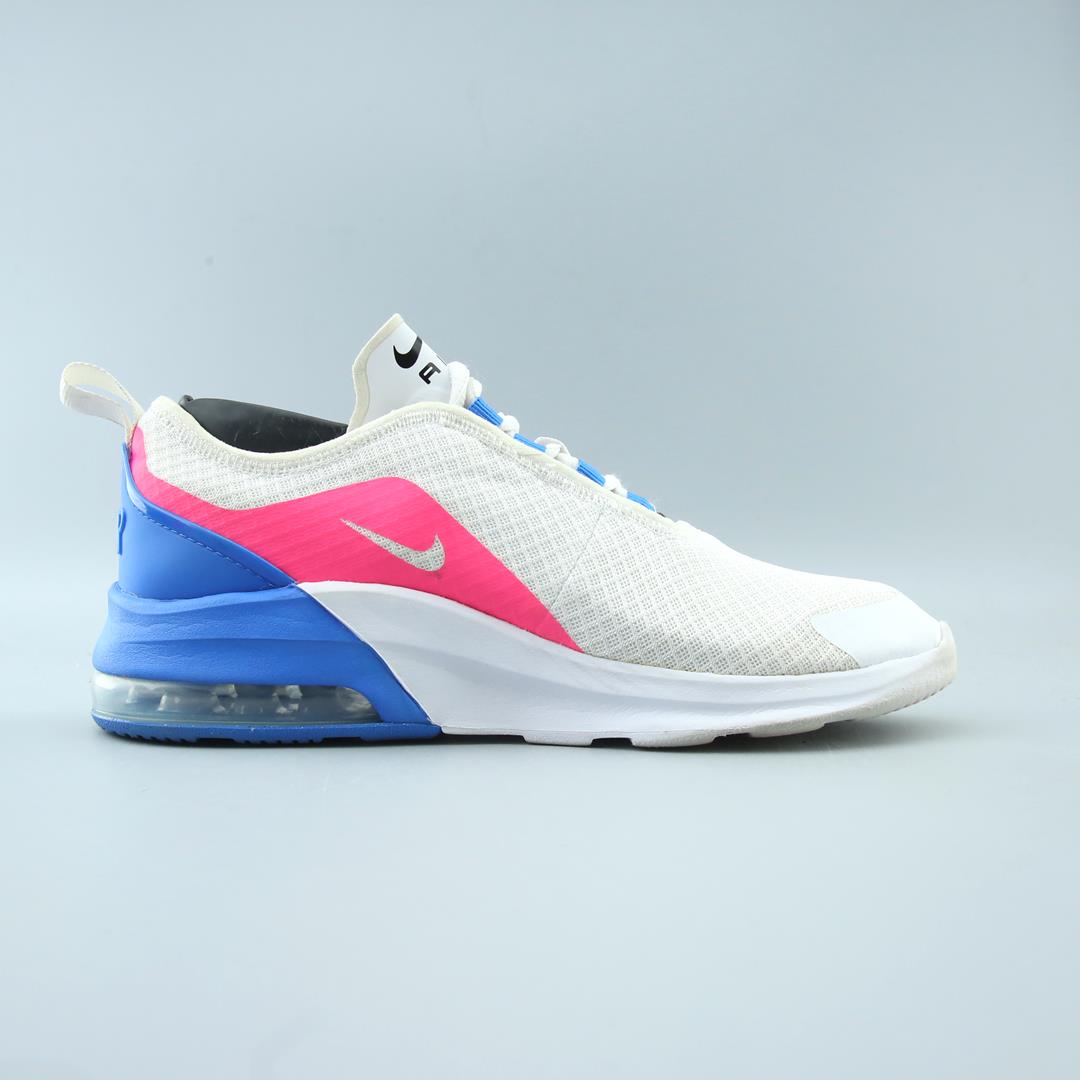 AIR MAX MOTION 2