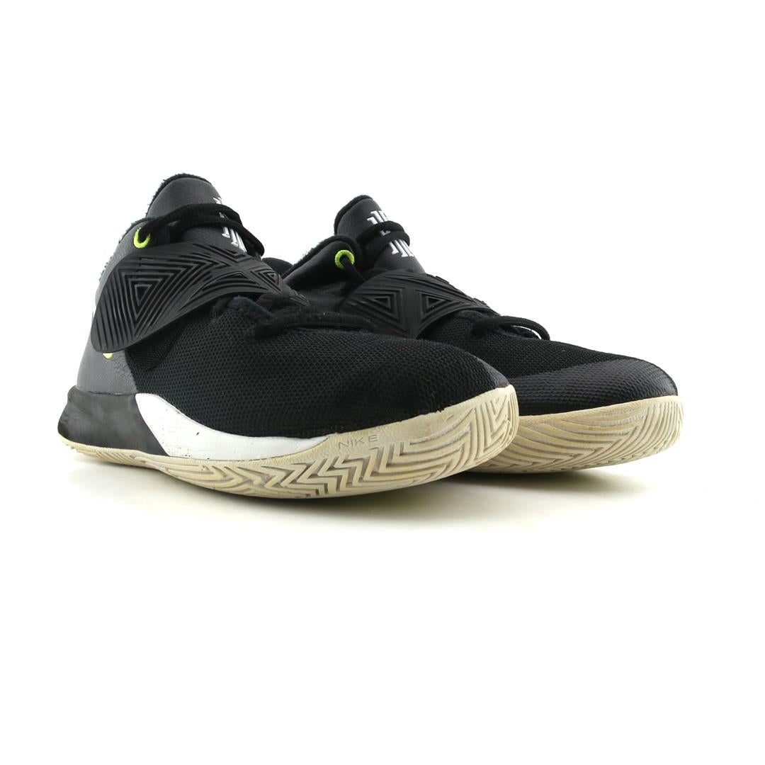 KYRIE FLYTRAP 3