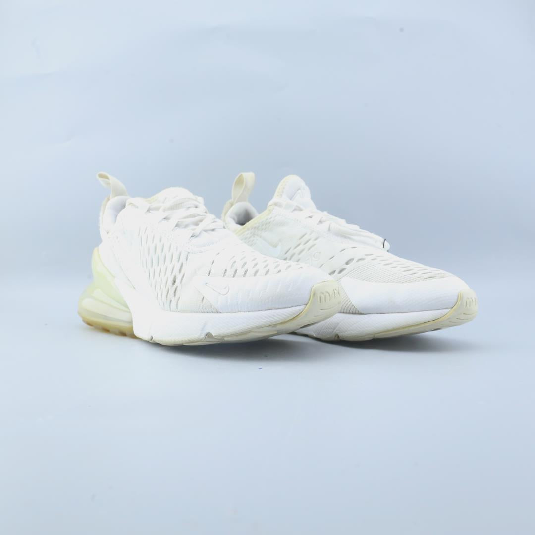 AIR MAX 270