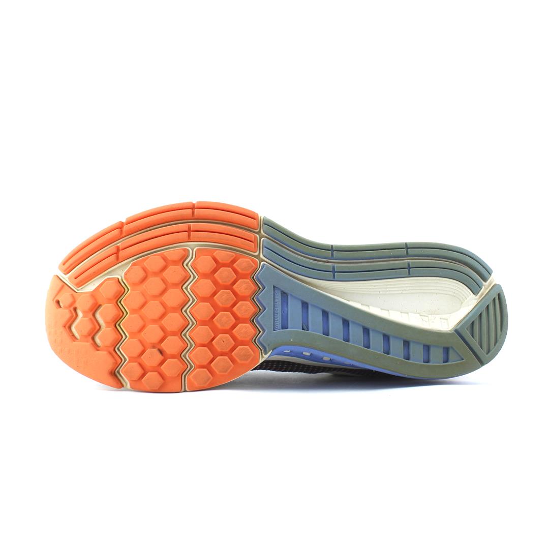 AIR ZOOM STRUCTURE 19