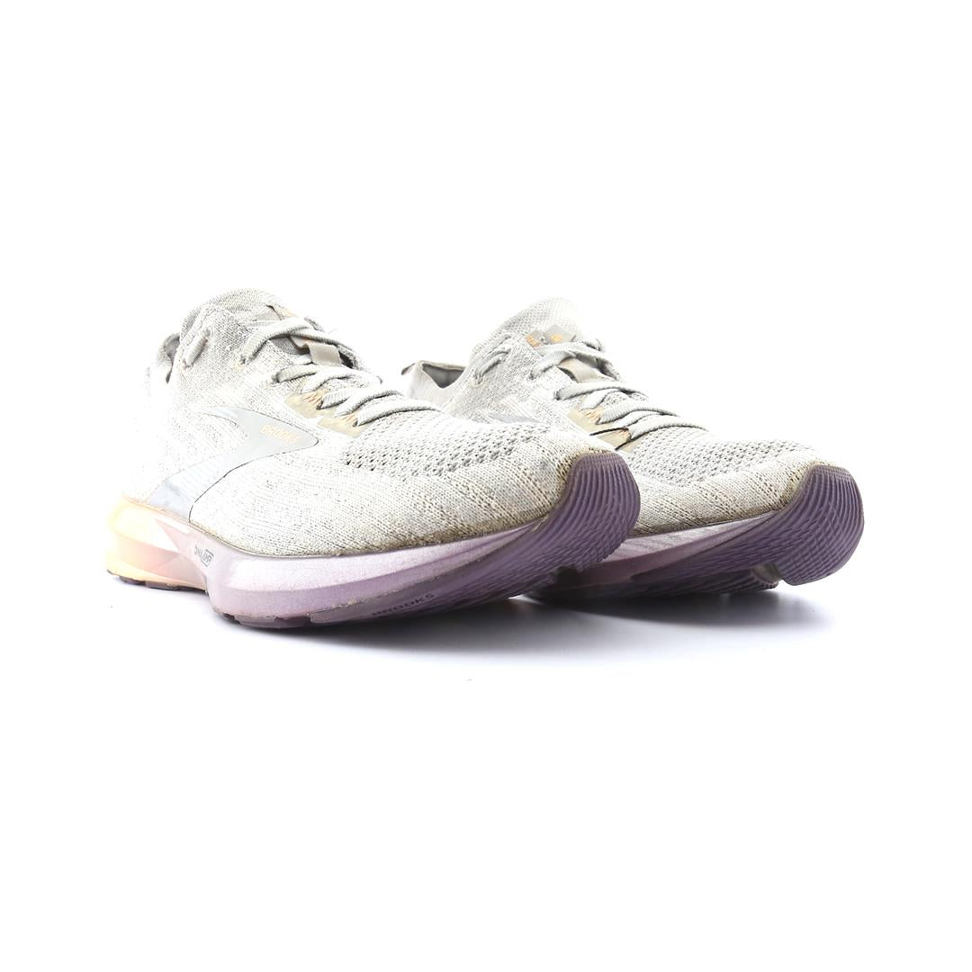 LEVITATE 3