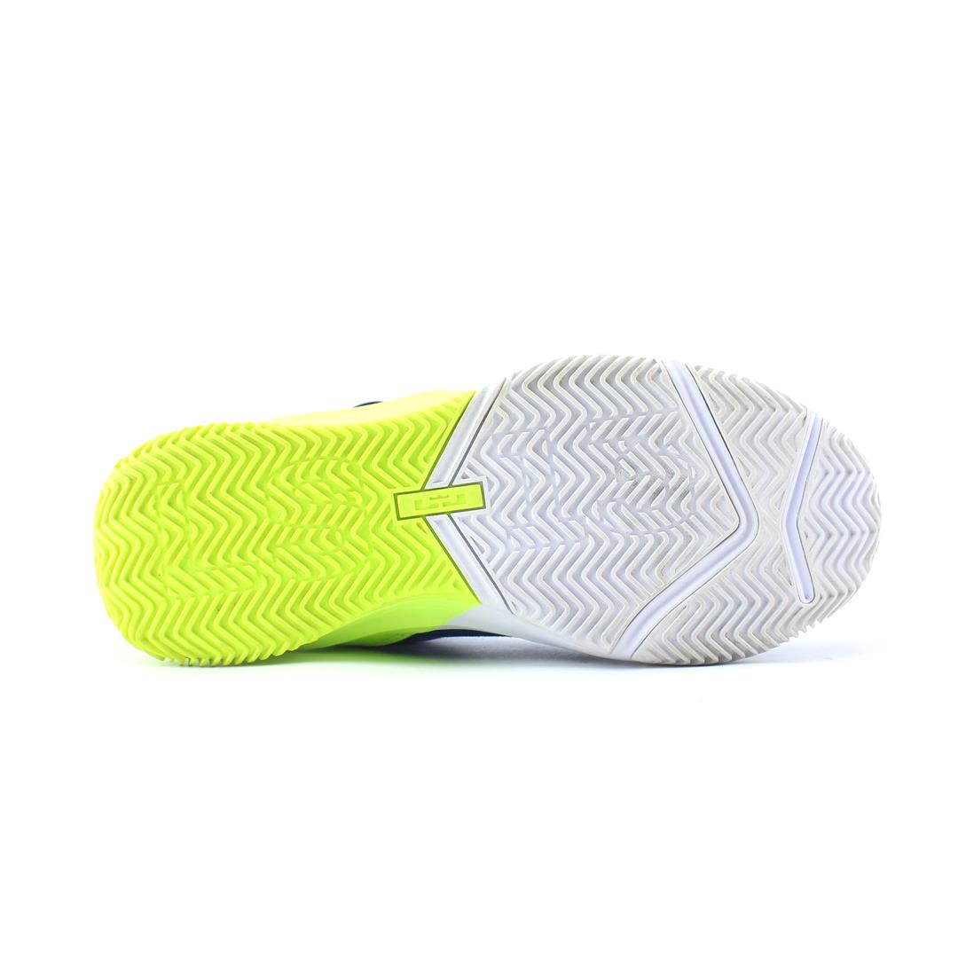 LEBRON SOLDER 13