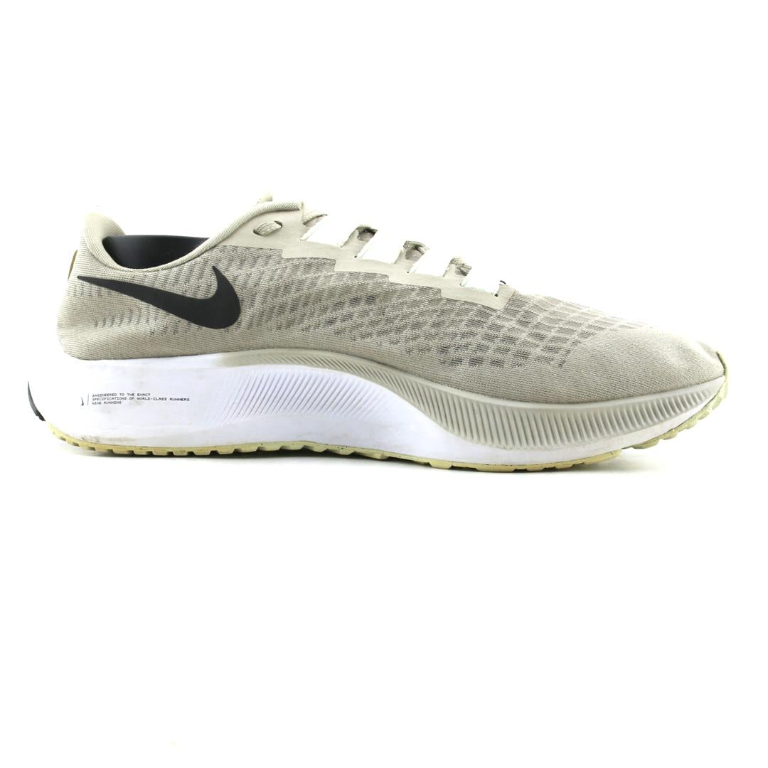 AIR ZOOM PEGASUS 37