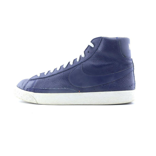 BLAZER MID