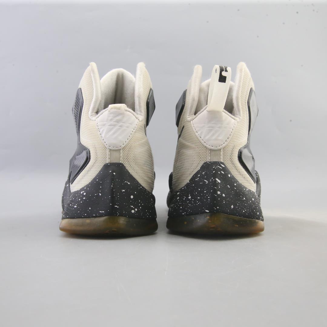 LEBRON JAMES XIII 13
