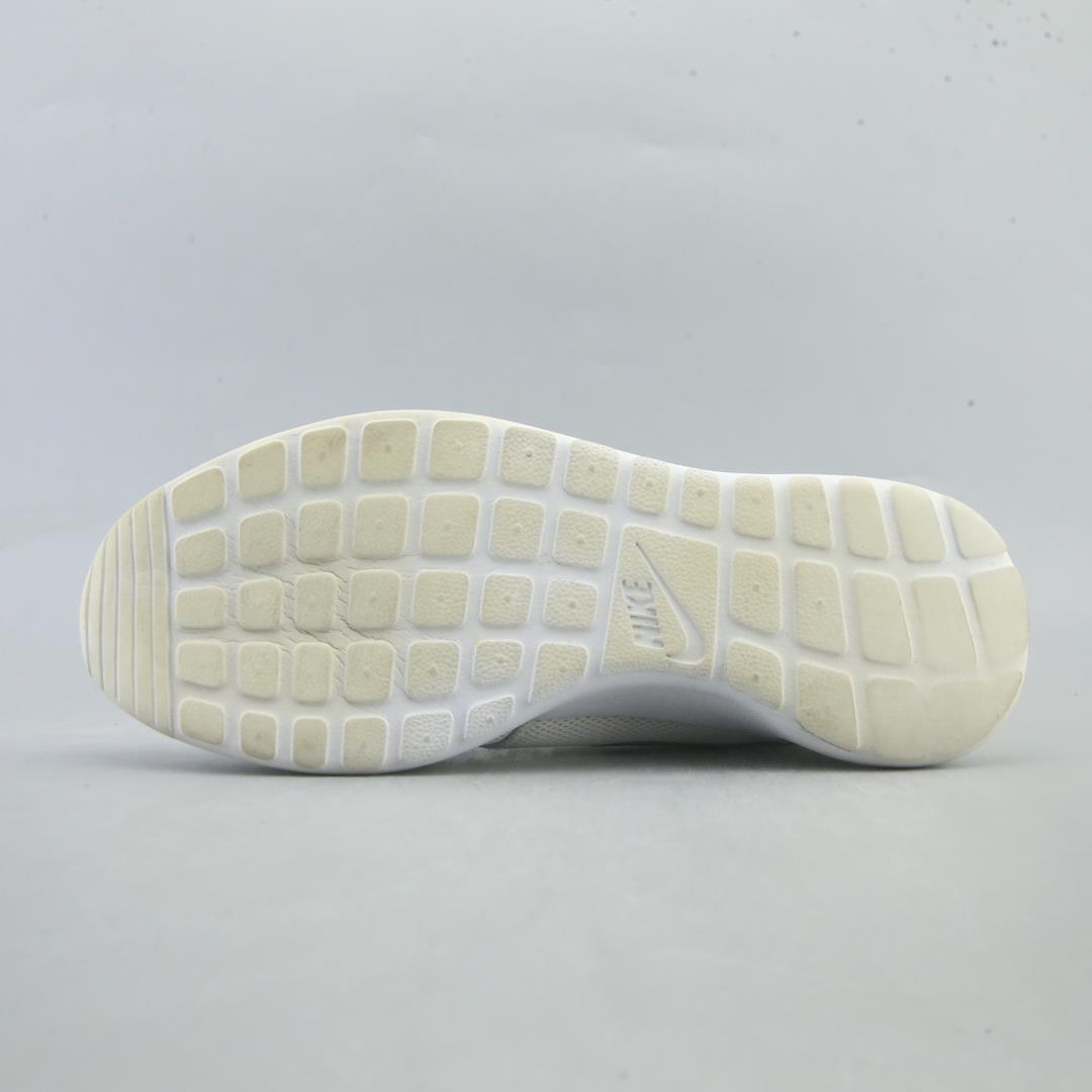 ROSHE ONE