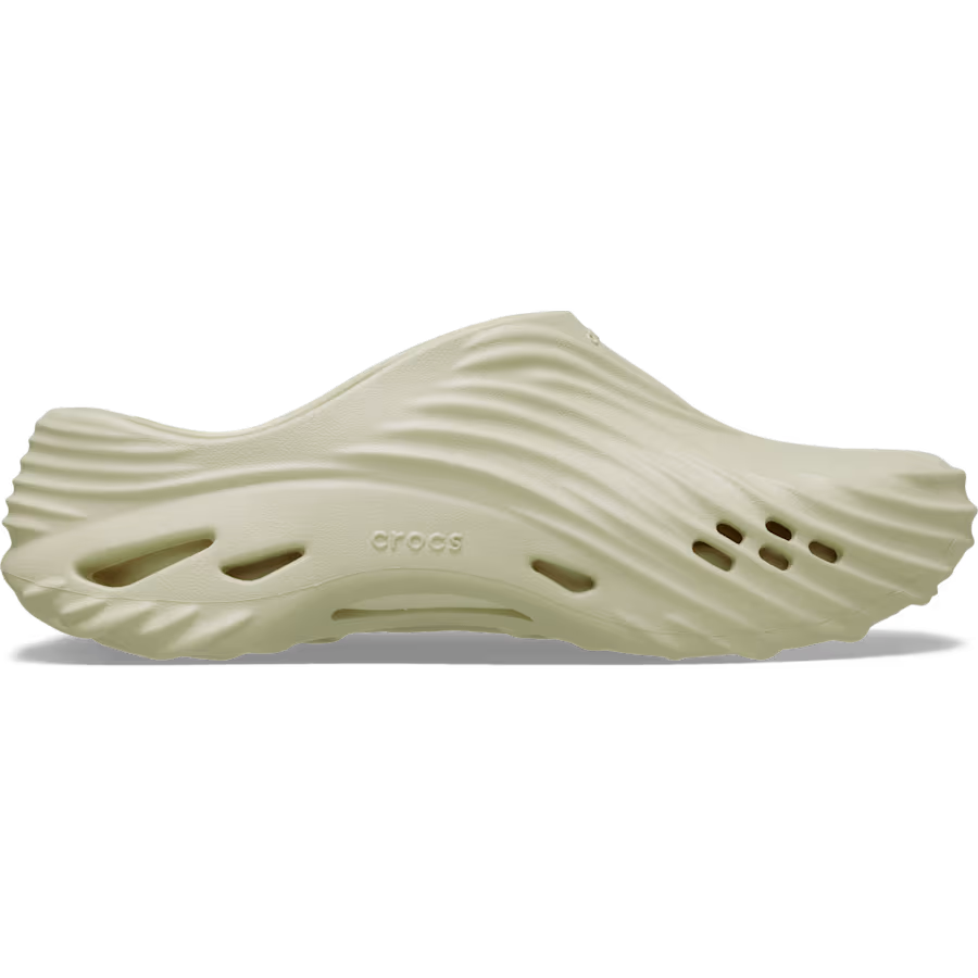 Sculpted Wave Clog