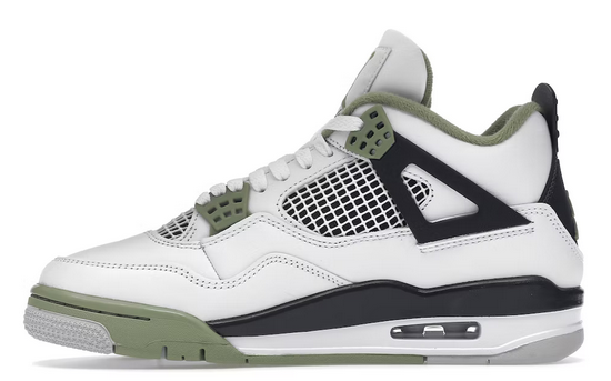 4 Retro Seafoam (W)