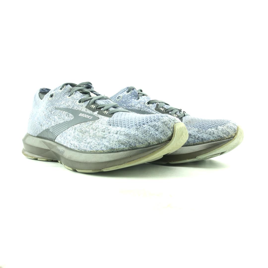 LEVITATE 3
