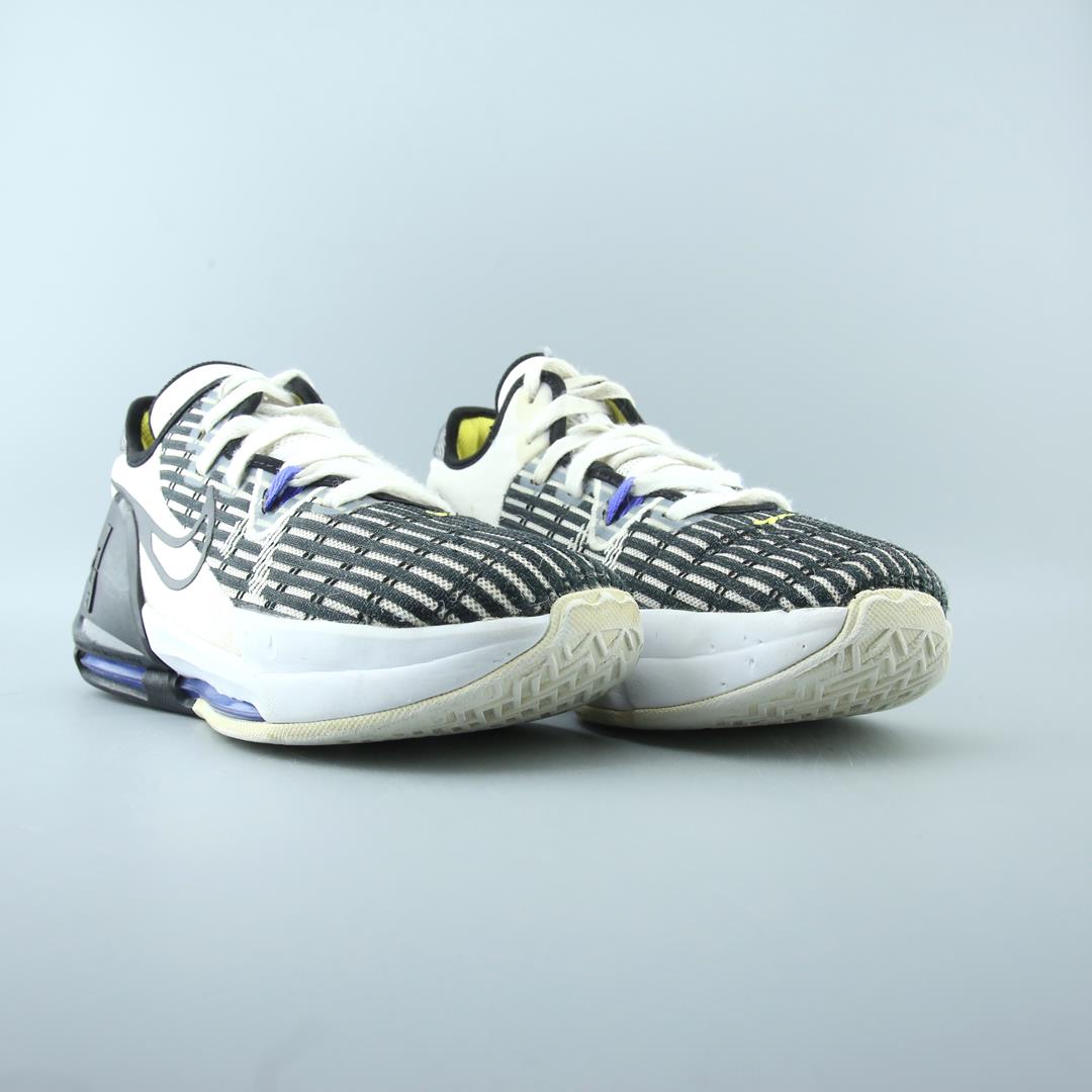 LEBRON WITNESS 6
