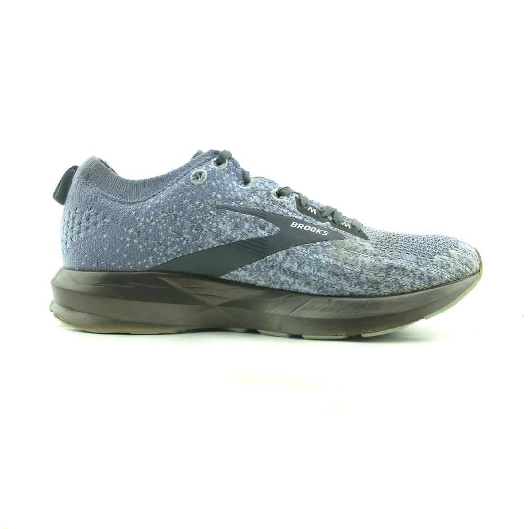 LEVITATE 3
