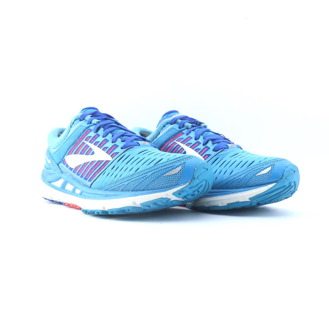 TRANSCEND 5