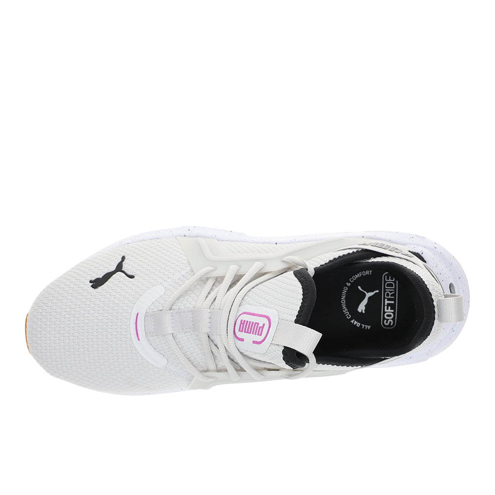 Softride Enzo 5 Wide Lace Up Sneakers