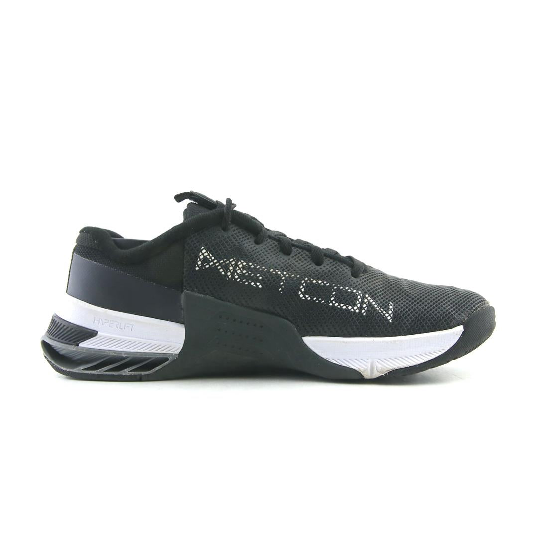 METCON 8