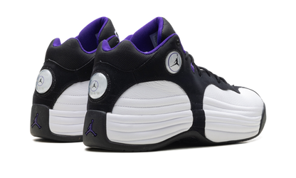 Jumpman Team "White/Field Purple" CV8926 105
