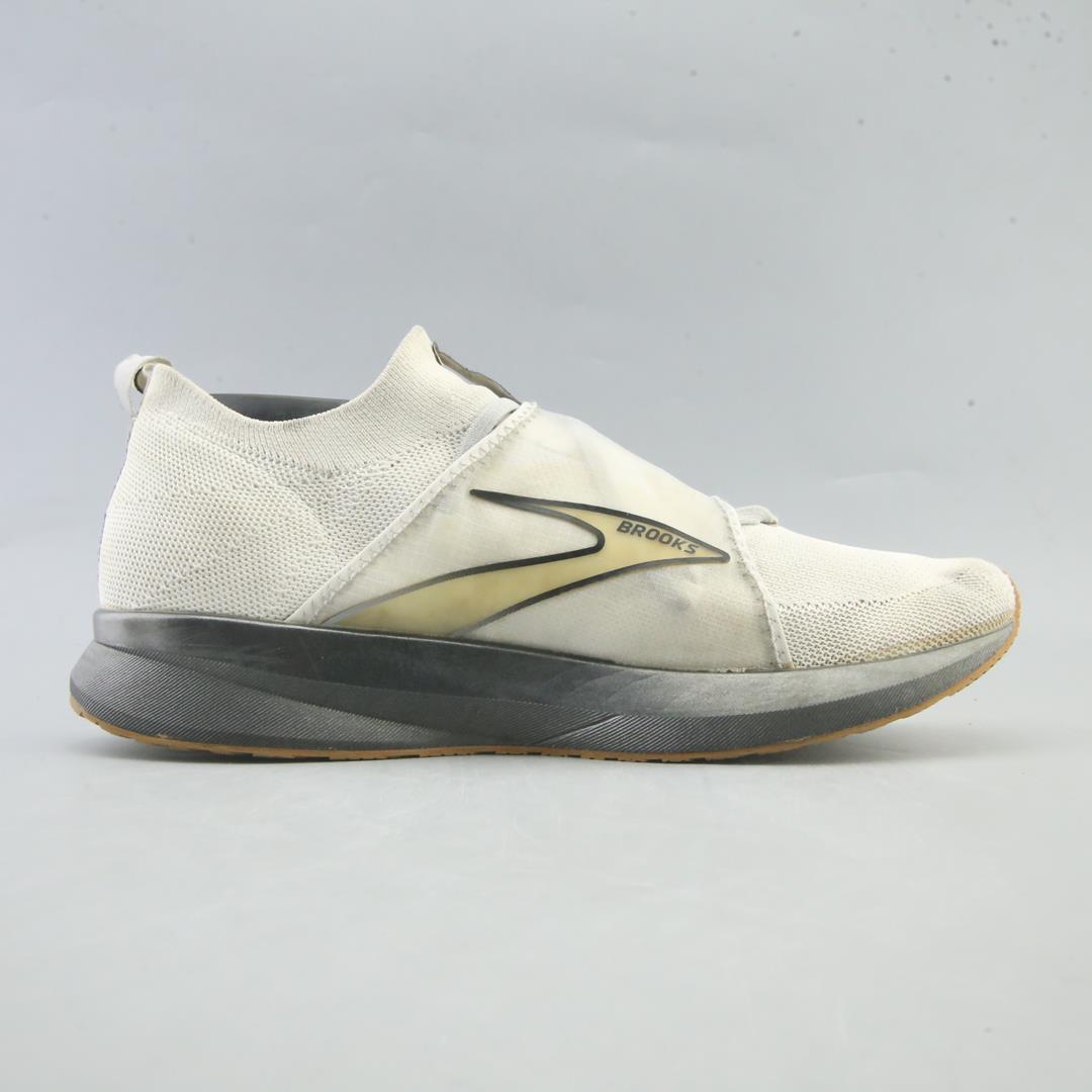 LEVITATE 4 LE