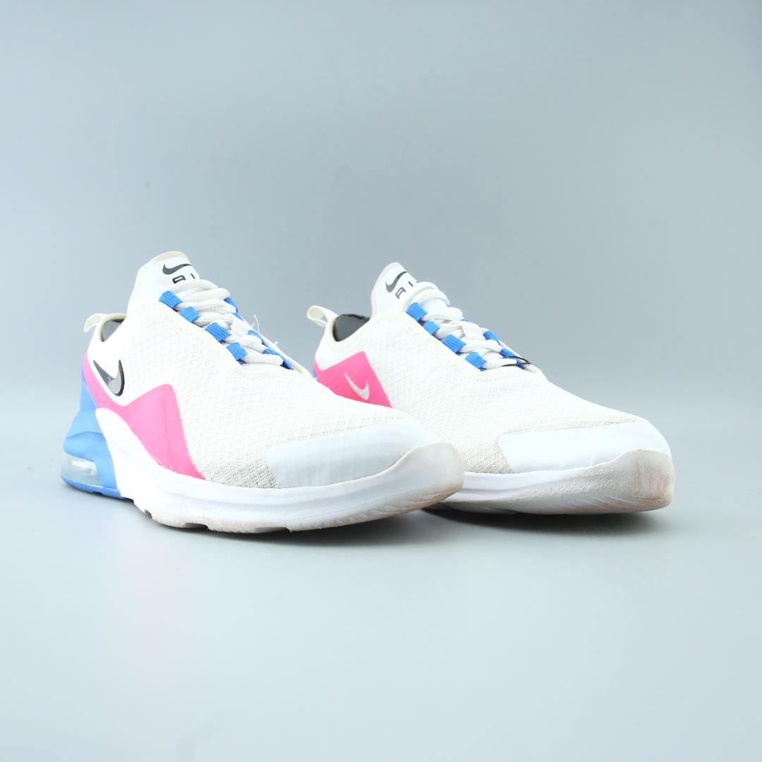 AIR MAX MOTION 2