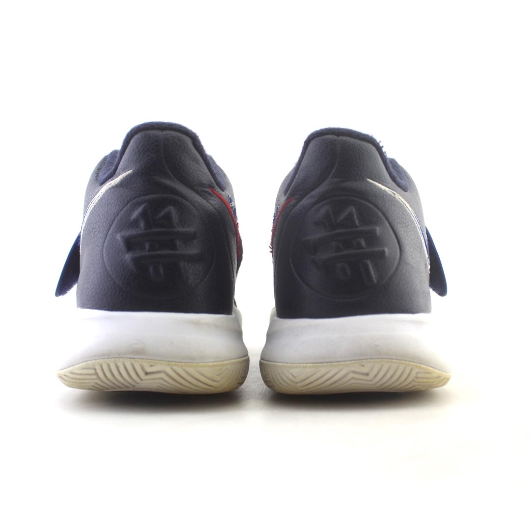 KYRIE FLYTRAP 2
