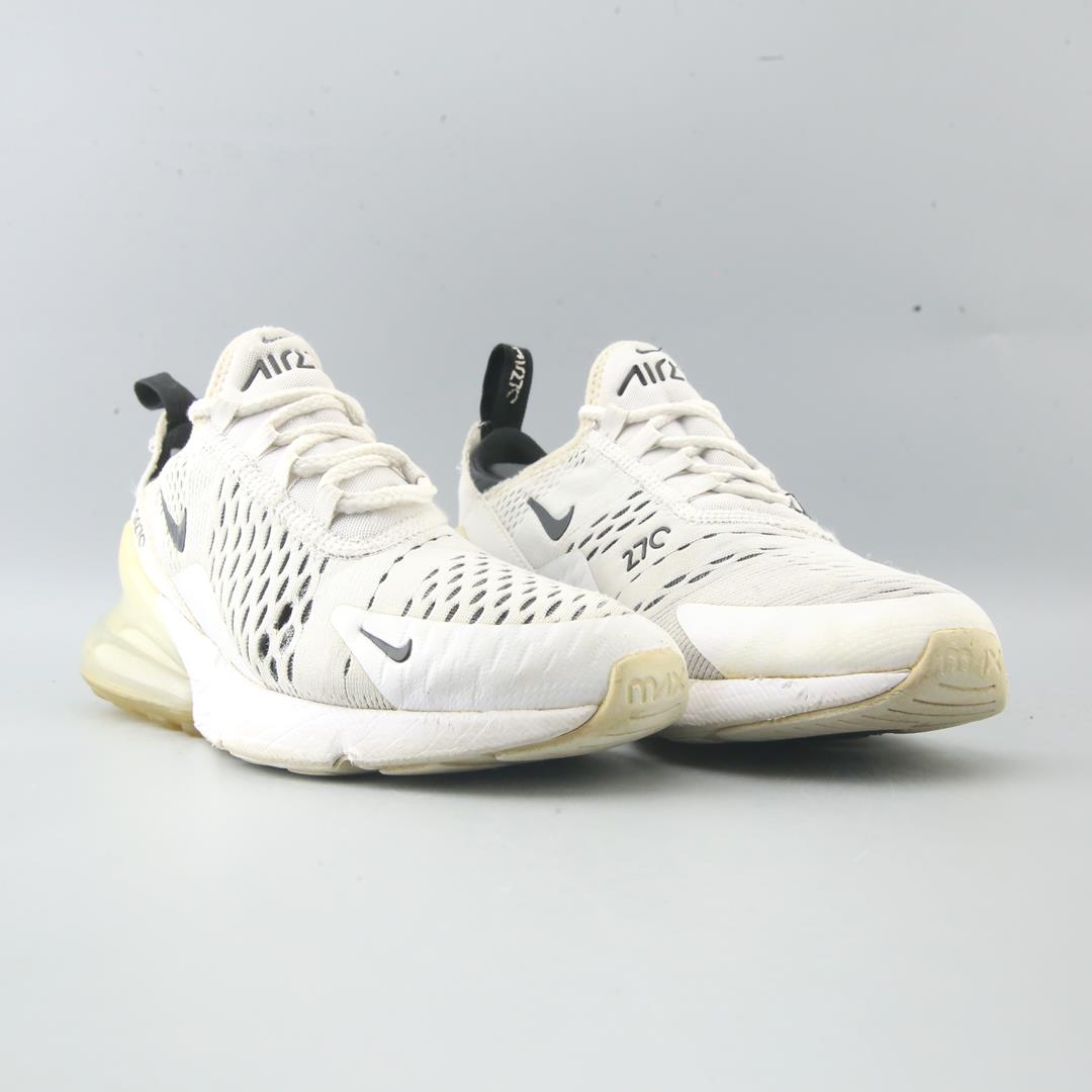 AIR MAX 270