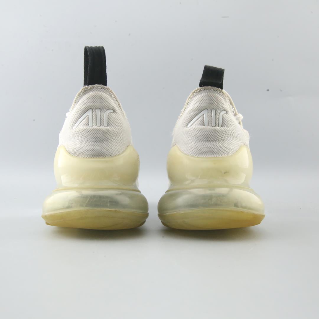 AIR MAX 270