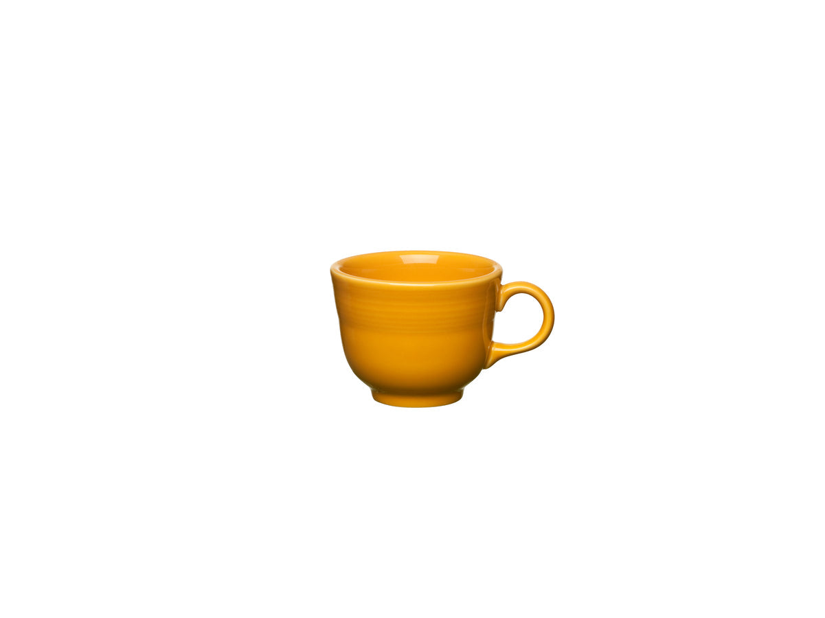 Retired Classic 7 3/4 OZ Tea Cup