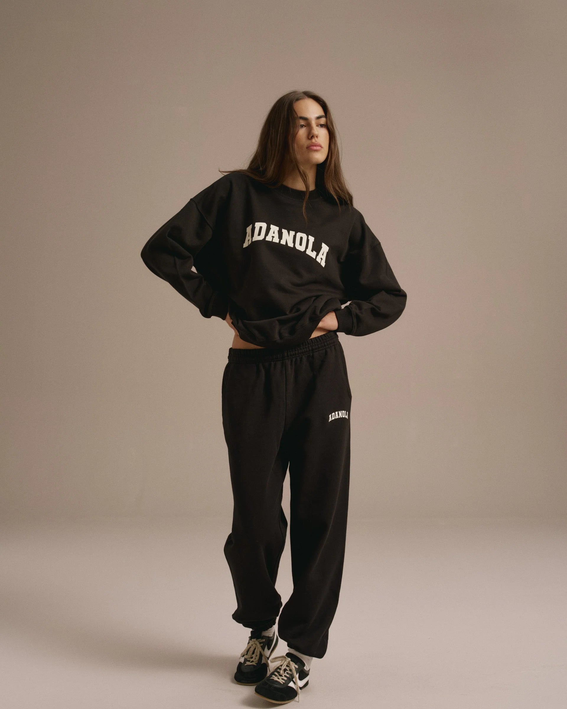 Varsity Oversized Sweatshirt - Black