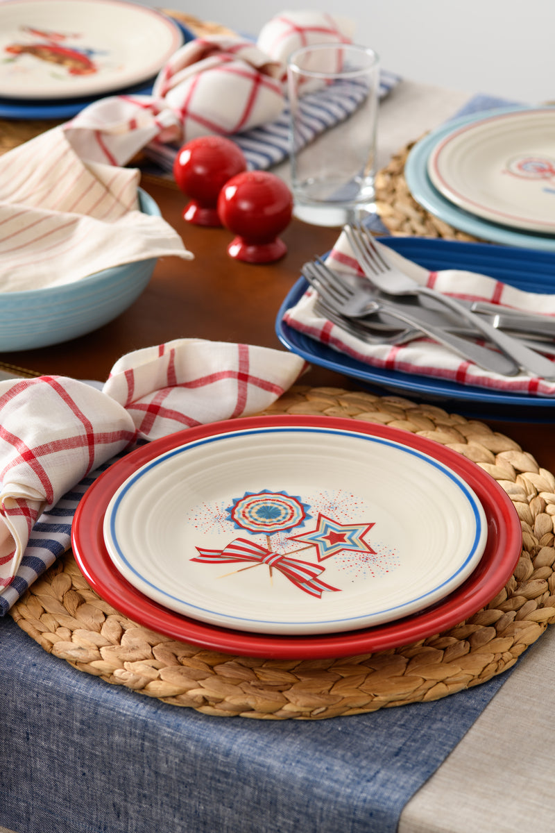 Americana Fan, Star, & Bow Classic Rim 9 Inch Luncheon Plate