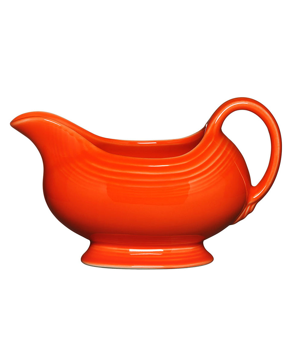 Retired 18 1/2 OZ Gravy Sauceboat