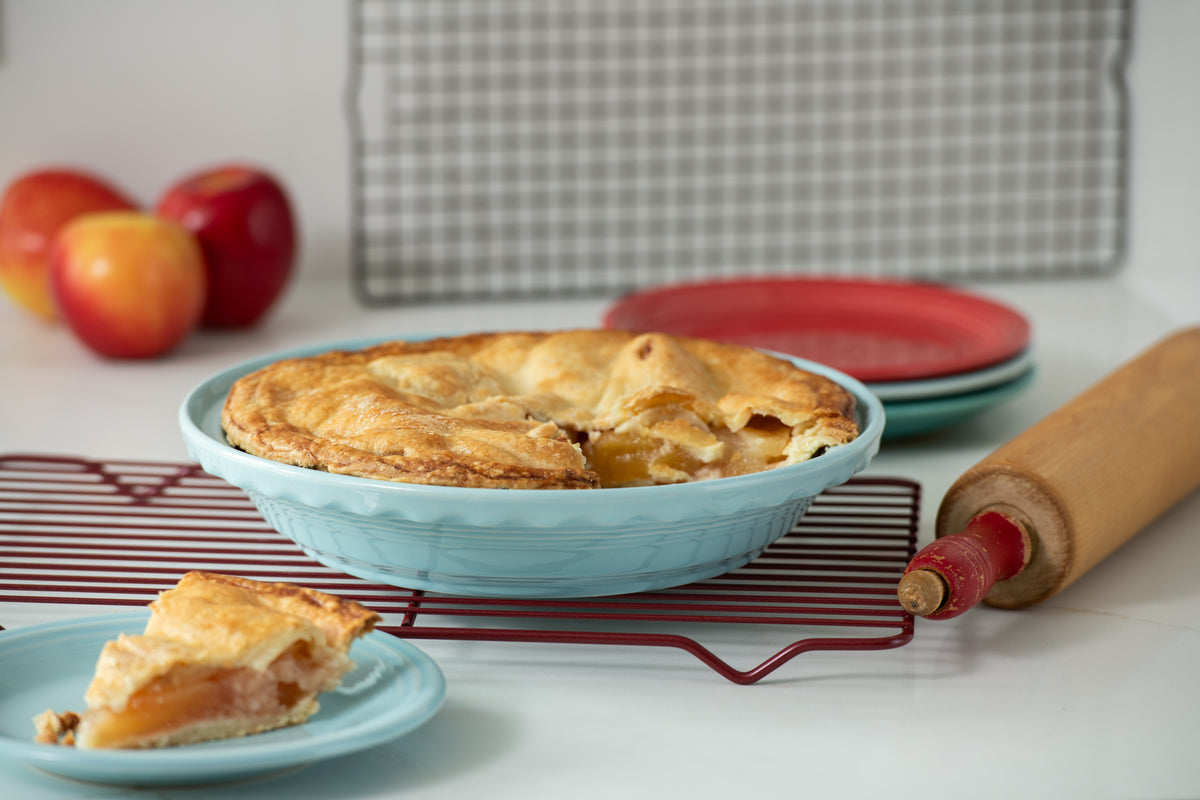 10 1/4 Inch Deep Dish Pie Baker 44OZ
