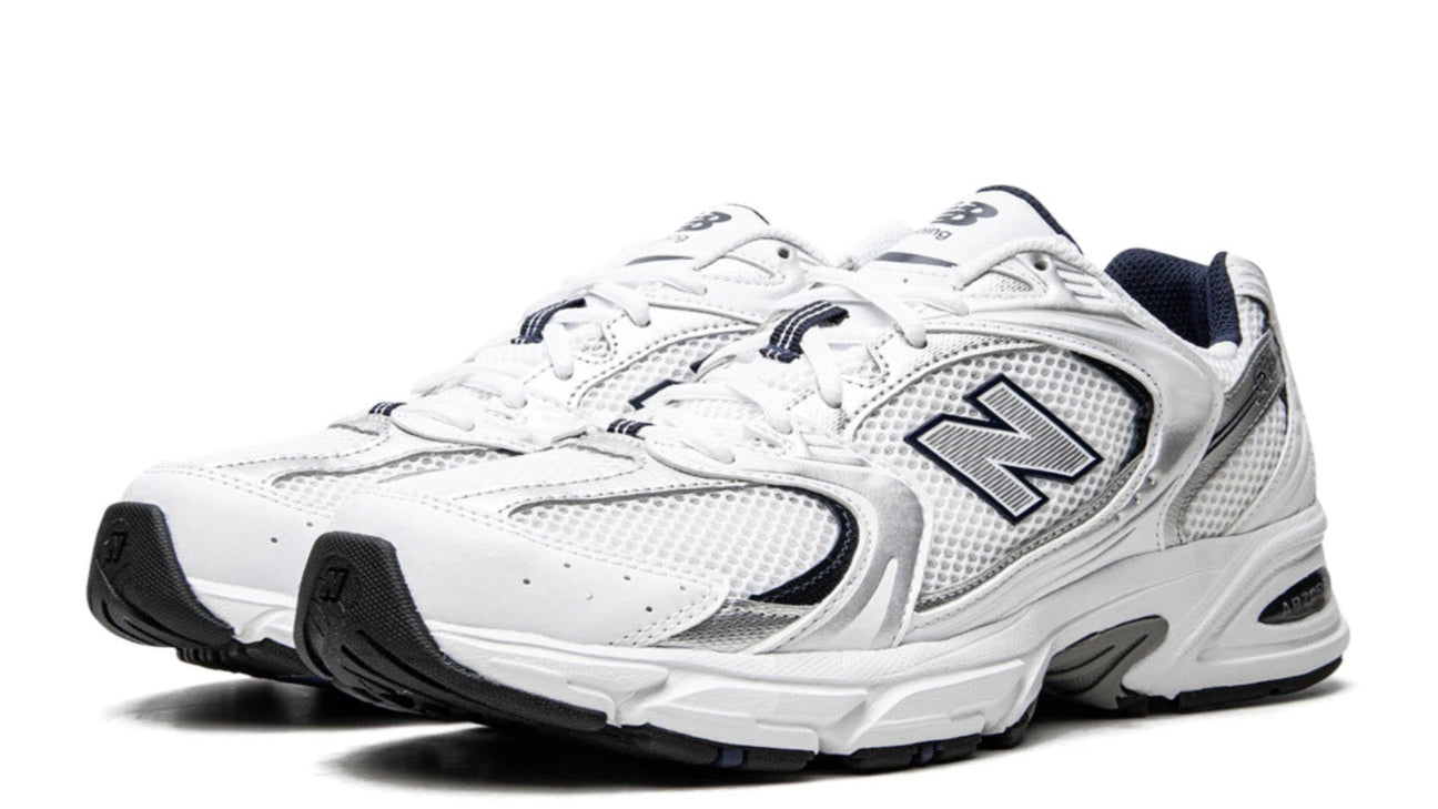 530 White Silver Navy