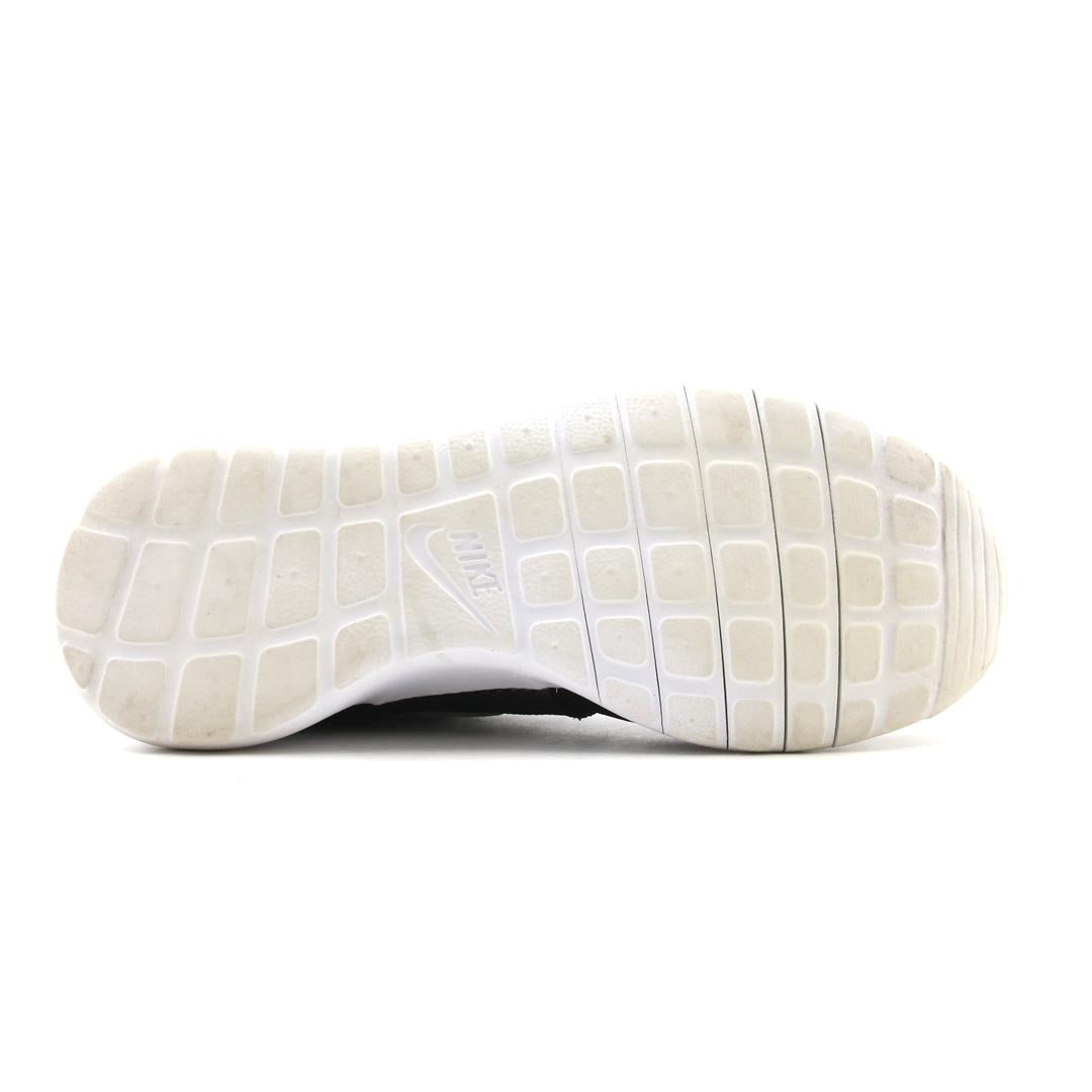 ROSHE ONE