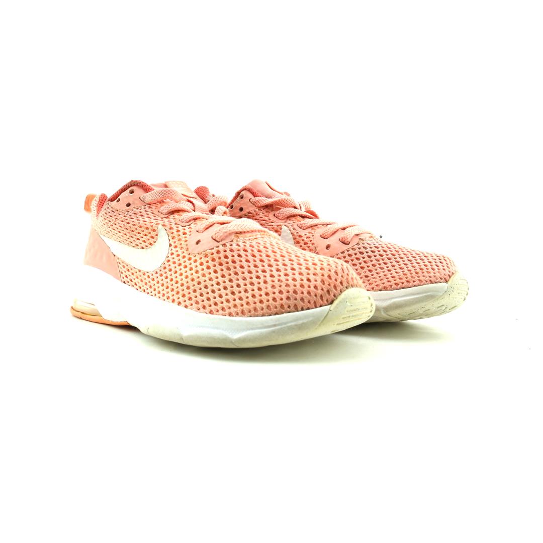 AIR MAX MOTION